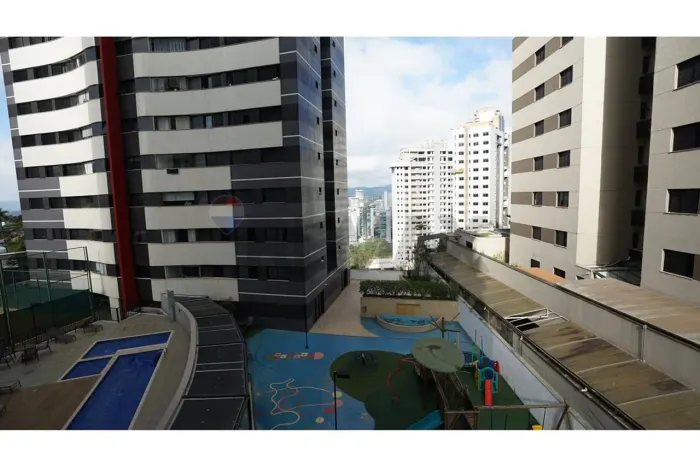 Venda Apartamento 87 m² no Vila da Serra, lazer completo com quadra de tênis
