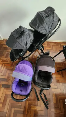 Carrinho de bebê para gêmeos Baby Jogger City Select
