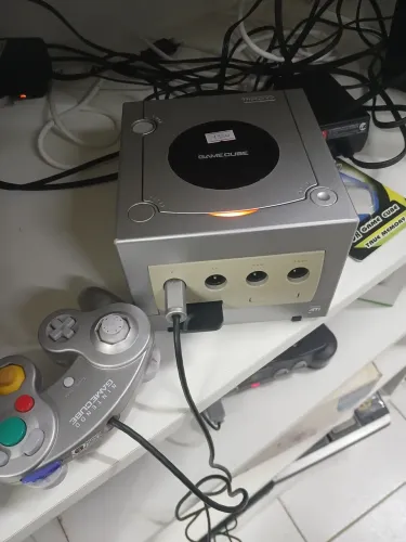Nintendo Game Cube Com PicoLouder
