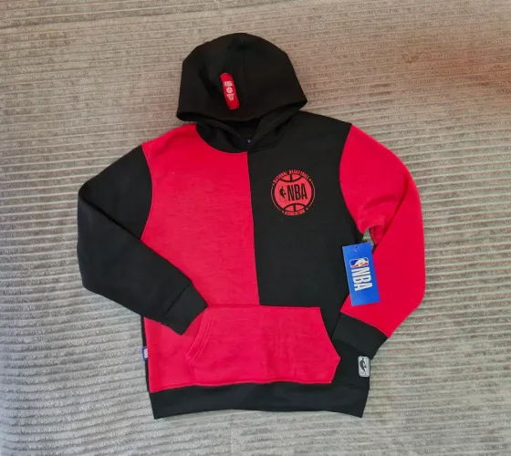 Moletom NBA Original - Preto e Vermelho - Tam. 14/16 - NOVO e IMPORTADO