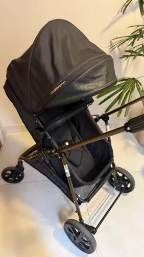 Kit carrinho de bebê + bebê conforto + base para carro