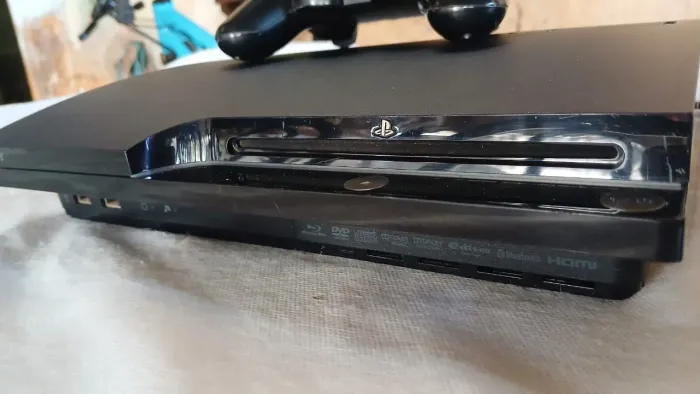 Playstation 3 slim