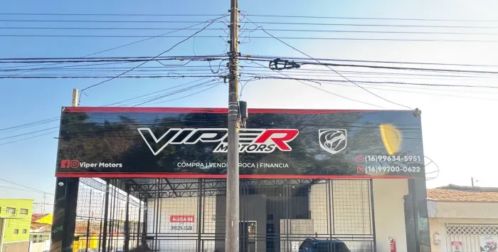 Fachada comercial em ACM - 9,80cm x 1,50cm