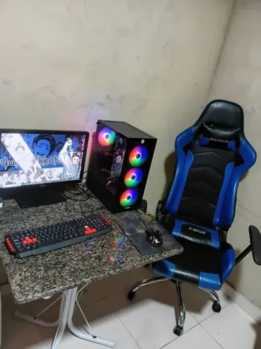 Troco pc com cadeira por iphone do 13 pra cima 