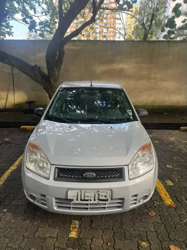 Ford Fiesta Sed. 1.6 8V Flex 4P 2010