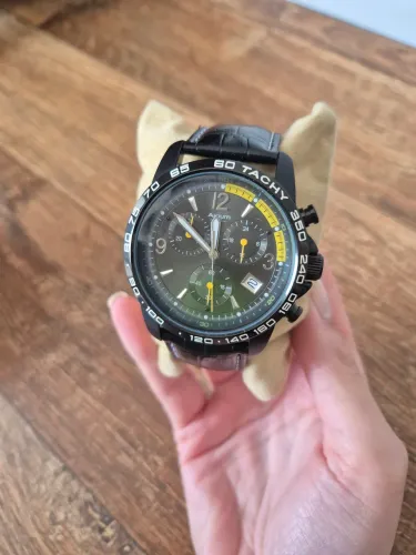RELÓGIO AKIUM IMPECÁVEL PULSEIRA EM COURO PRETO