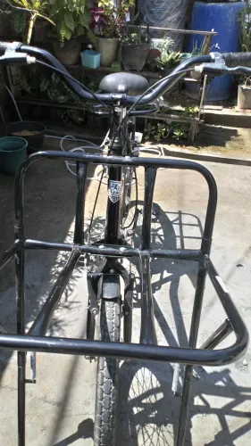 Vendo Bicicleta de Carga Semi nova com pouquinho Uso.
