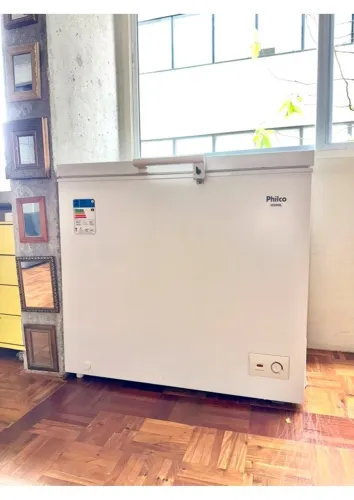Freezer/Refrigerador Philco H200L