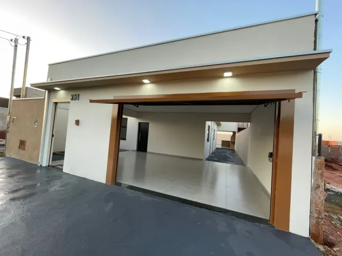 CASA EM PARAGUAÇU PAULISTA