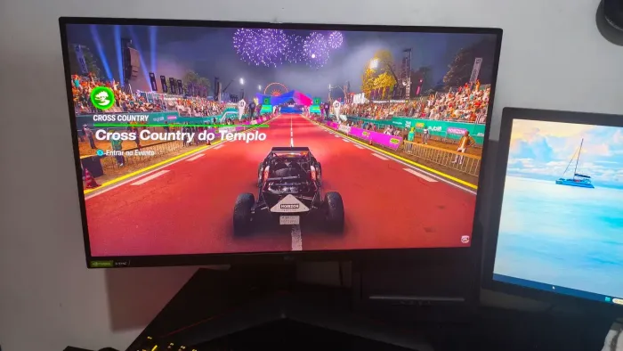 Monitor Gamer LG UltraGear 27 IPS 240Hz 1ms G-Sync/FreeSync (Perfeito Estado)