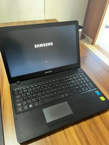 Notebook Samsung Core i5 | 8GB RAM | SSD 240GB | GeForce 2GB | Windows 11