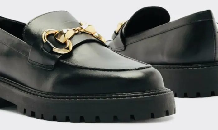 Mocassim Arezzo Couro Tratorado Preto 