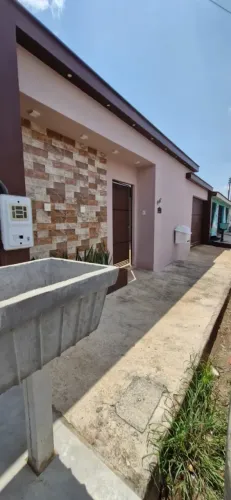 Casa para Locação no bairro Aponiã com 3 quartos