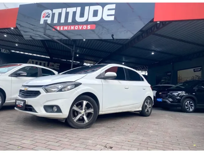 Chevrolet Onix Hatch LTZ 1.4 8V Flex Aut. 4P 2019