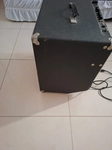 Caixa de Som Ampeg ba-115