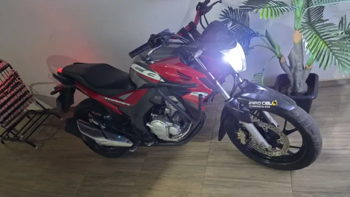 Vendo Twitter 250cc por 19.000