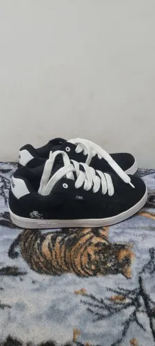 Tênis QIX Chorão Pro Model Allan Mesquita Preto e Branco Tamanho 41