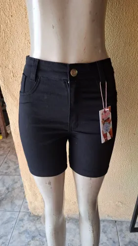 Shorts Feminino em Brim Revenda R$ 25