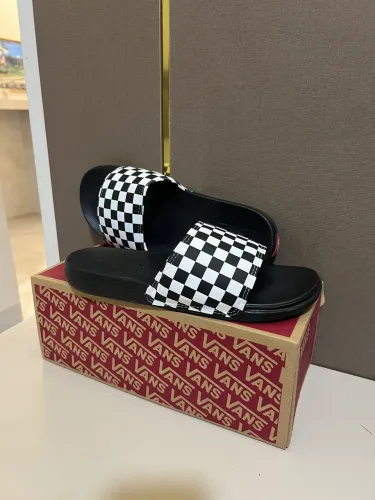 Slider Vans Nova na Caixa 