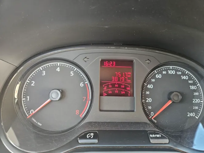 Volkswagen Voyage Trendline 1.6 T.flex 8V 4P 2018