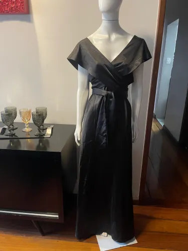 Vestido cetim - G
