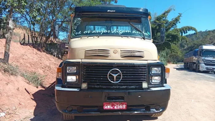 L1318