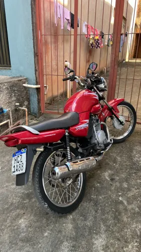 YBR IMPECÁVEL MOTO DE UN ÚNICO DONO 