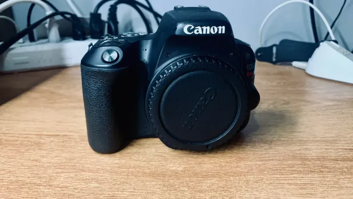 Canon EOS Rebel SL2 + Kit Completo