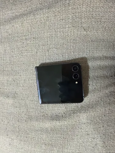 Samsung Galaxy Z Flip5
