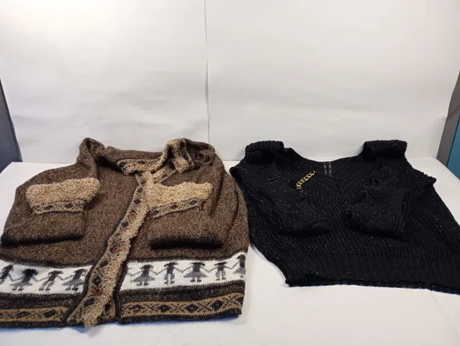 Kit 4 Peças Plus Size - 3 Blusas G + Calça Jeans 54