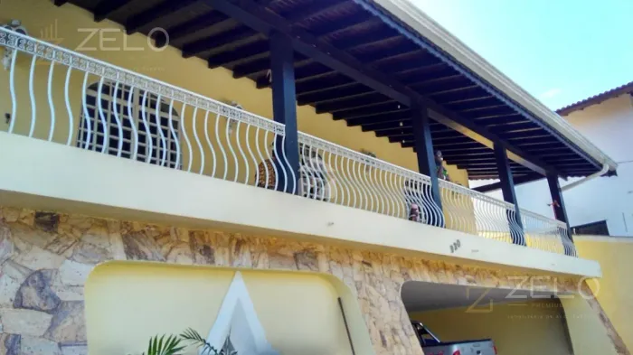 CASA RESIDENCIAL em Campinas - São Paulo, Parque Taquaral