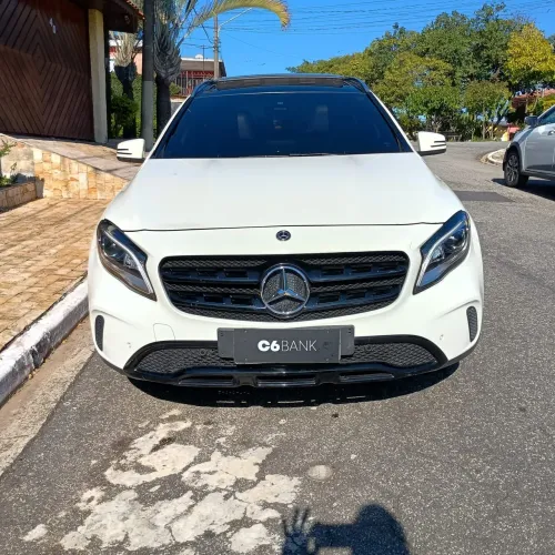 Mercedes-Benz GLA 250 Sport 2.0 TB 16V 4X2 211cv Aut. 2018