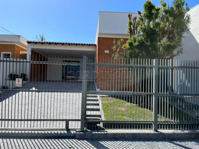 Casa Padrão em São Carlos