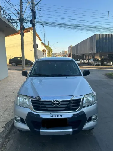 Toyota Hilux CD SR 4X2 2.7 16v/2.7 Flex Aut. 2014