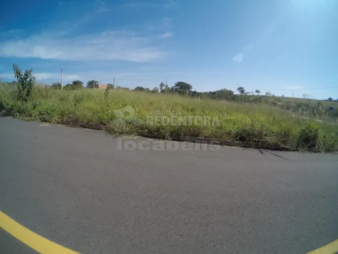 Colina Azul terreno de esquina com 229,53 m²