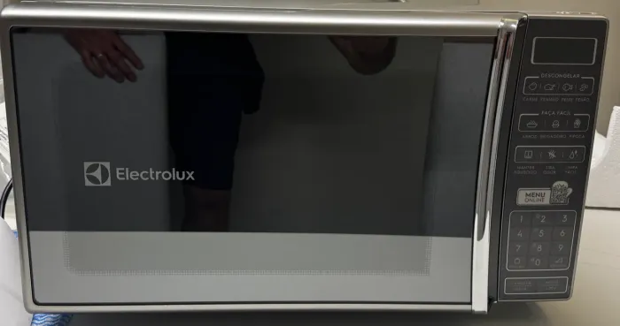 Micro-ondas De Bancada Electrolux Cinza 27l Ms37r