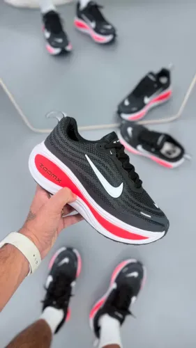 Tenis Nike Vomero Plus