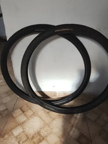 Pneus praieiros aro 26 