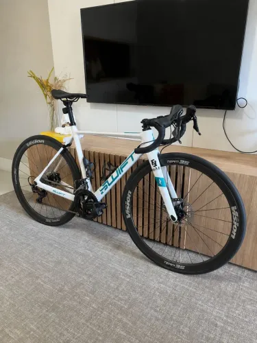 Bike speed Swift Carbon Univox 49
