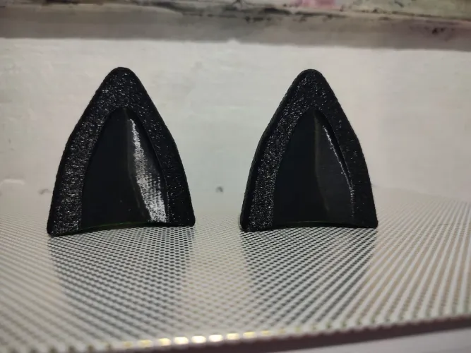 Orelinha de gato em 3D para fixar em capaceteou fone