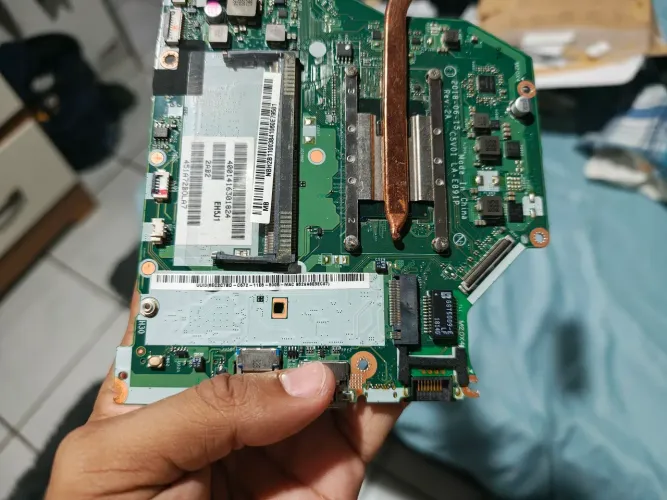Placa Mãe Notebook Acer Aspire 3 (i3 7°gen) GS5V0 LA-F581P Rev 2A Funcionando