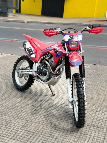 Honda CRF 250 F 2025