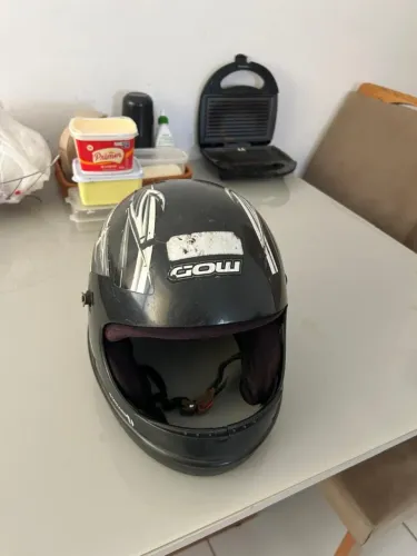 Capacete quebra galho