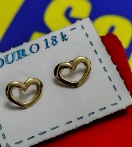 Brinco Ouro 18 Kilates Coração 6 mm Peso 0.50 Gramas 