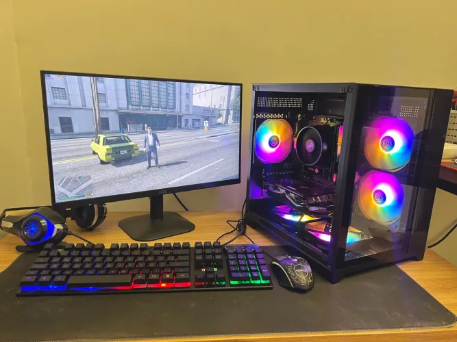 Pc Gamer Ryzen 5 com RX580 (ler descrição)