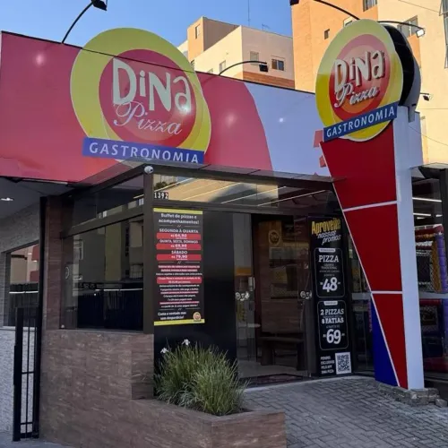 VAGA PARA ATENDENTE EM PIZZARIA