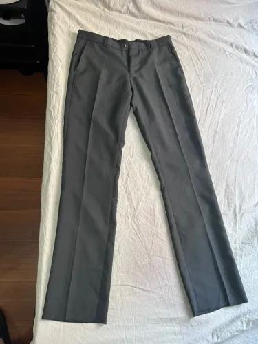 Calça social c&a slim chumbo/cinza 40