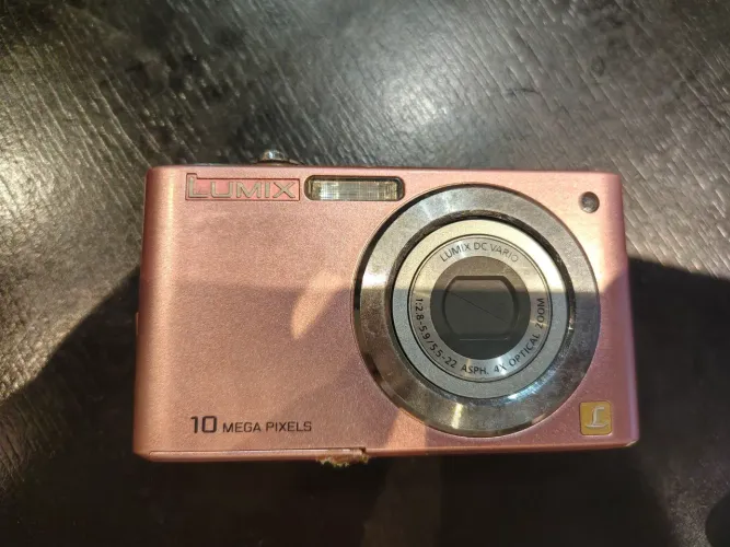 Camera cyber shot (Panasonic)