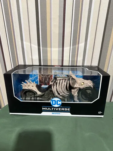 Batman McFarlane Toys Batcycle Dark Nights Death Metal