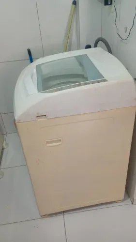 Máquina de lavar brastemp usada mas sem nenhum defeito 10kg pra vender rápido 320,00